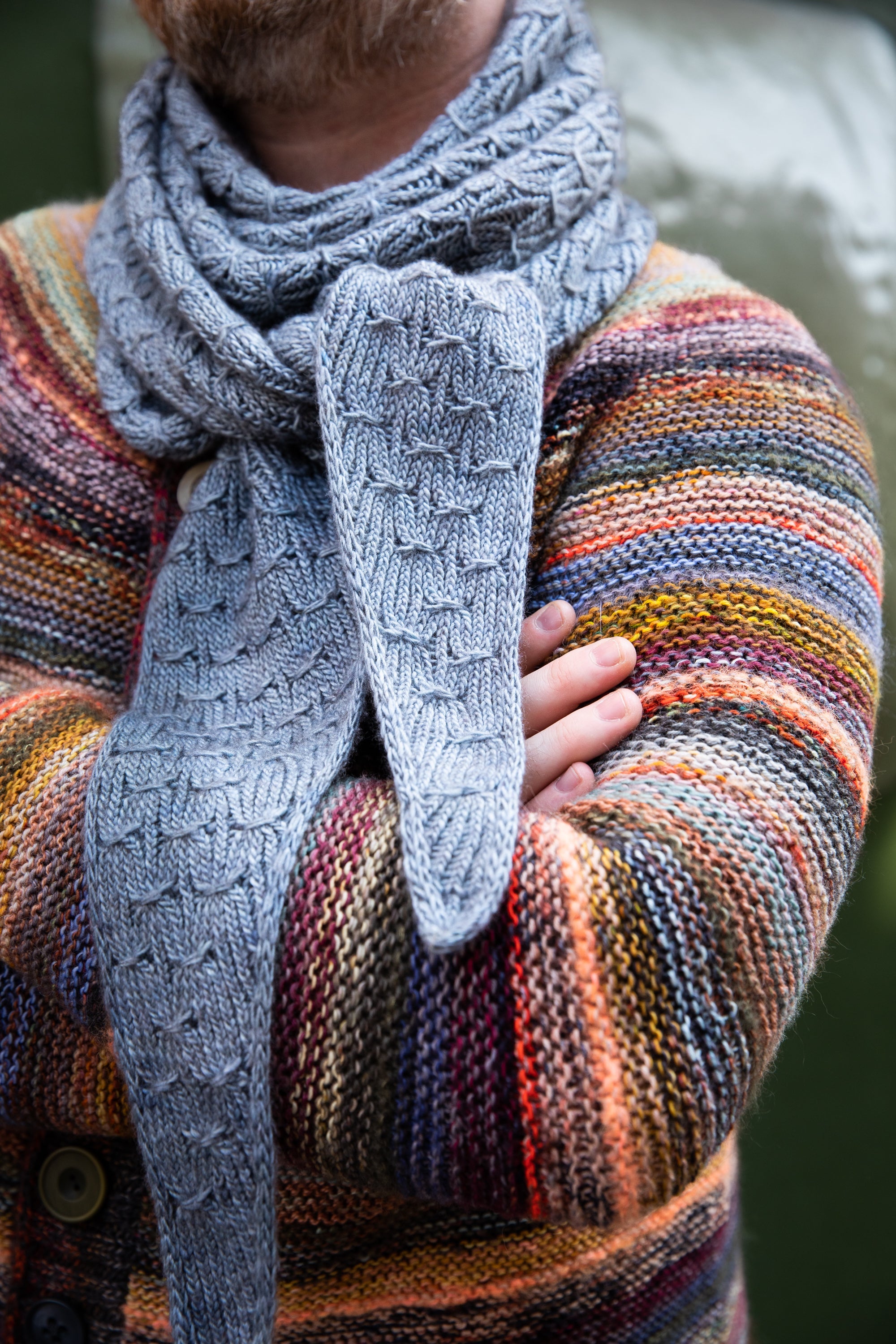SMOCK O'CLOCK TRIANGLE PATTERN