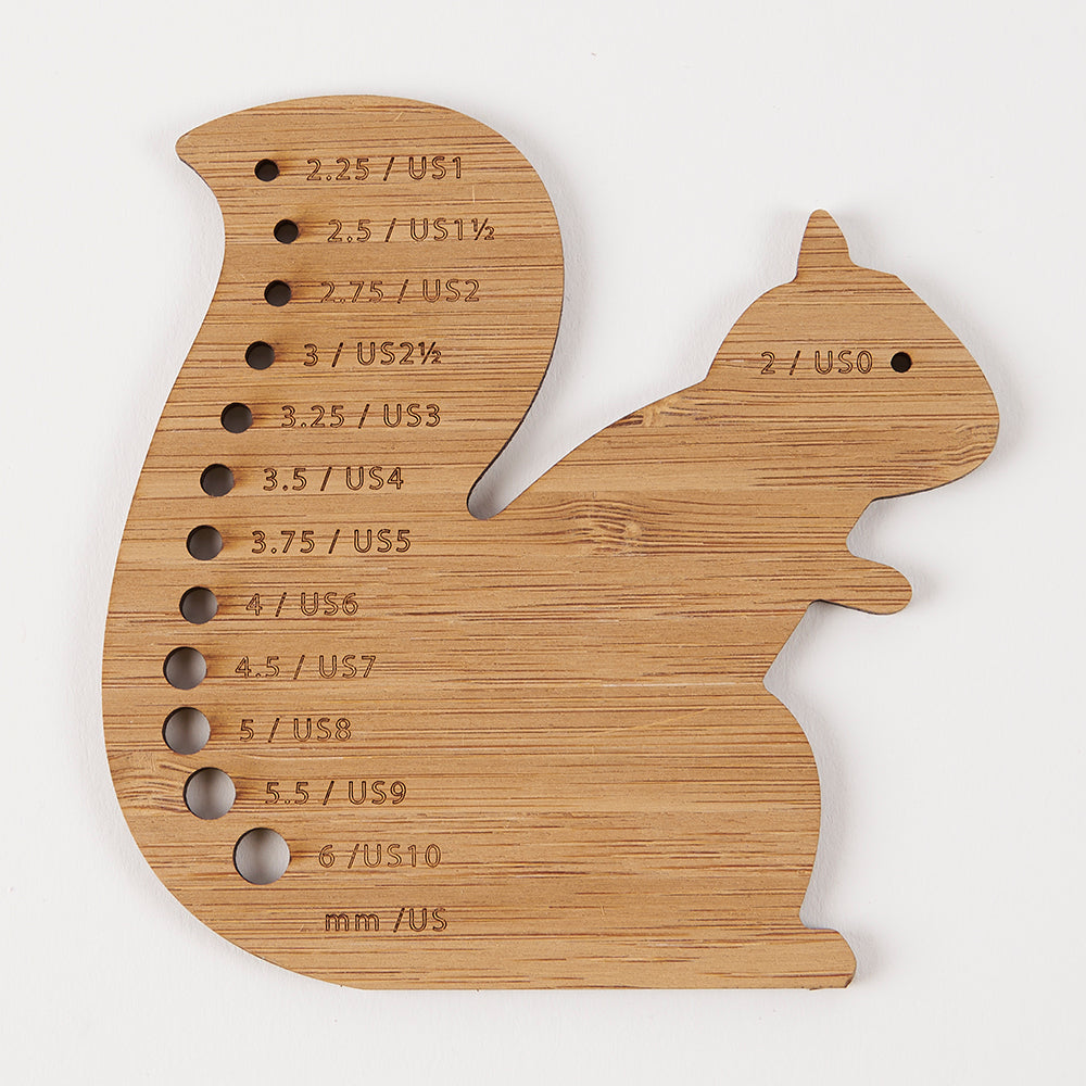 Stephen & Penelope Notions SQUIRREL NEEDLE GAUGE Tools