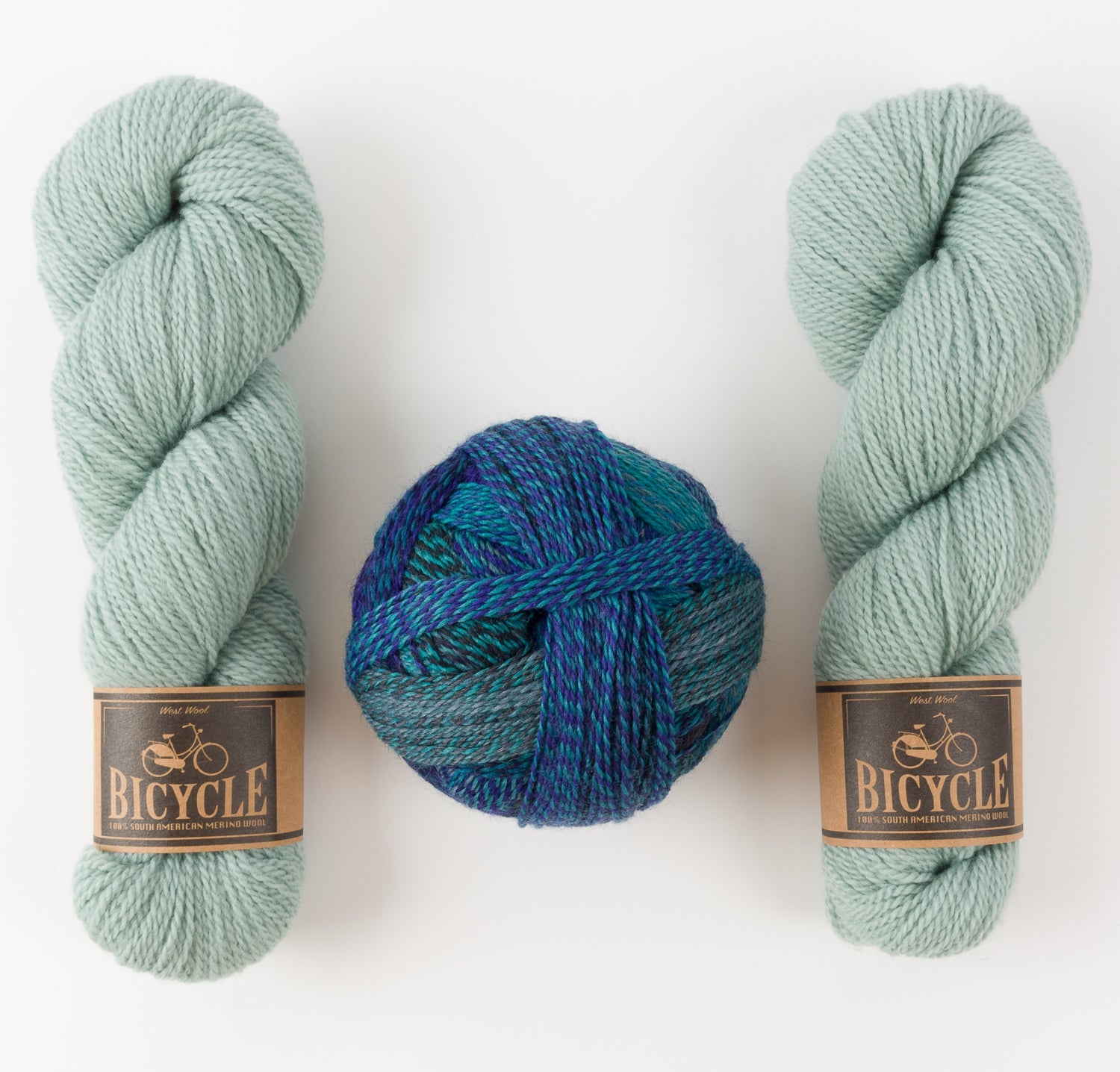 BRIOGARTER SPLIT SHAWL