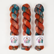 Twisted Ambitions WICKED DK - BEND DOWN LOW Merino wool DK orange red Yarn