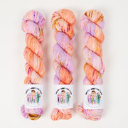 Twisted Ambitions WICKED DK - SUNSET IN JULY Merino wool DK pink multicolour Yarn