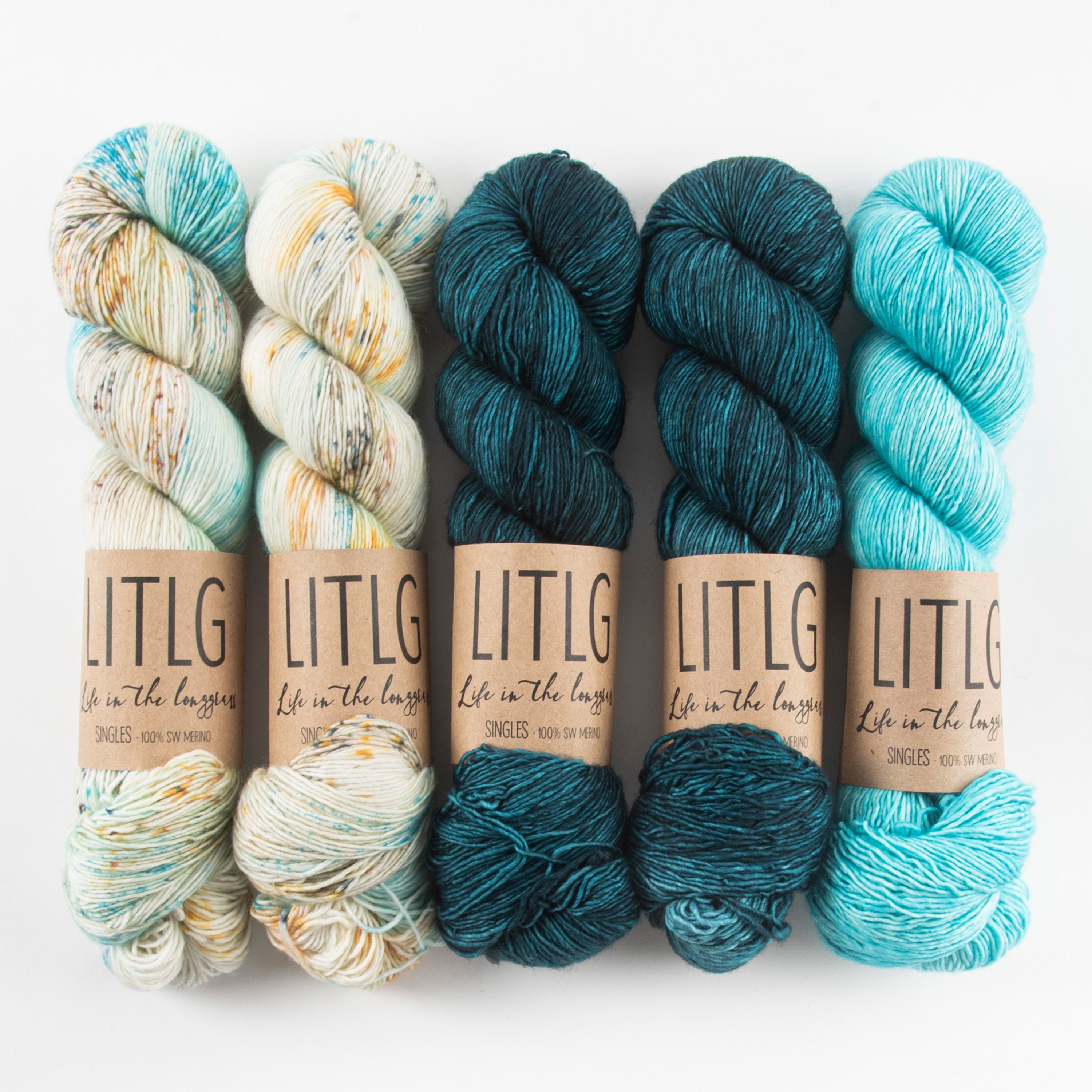 Life in The Long Grass SPHARIA MOON Merino wool Fingering Quick Kits