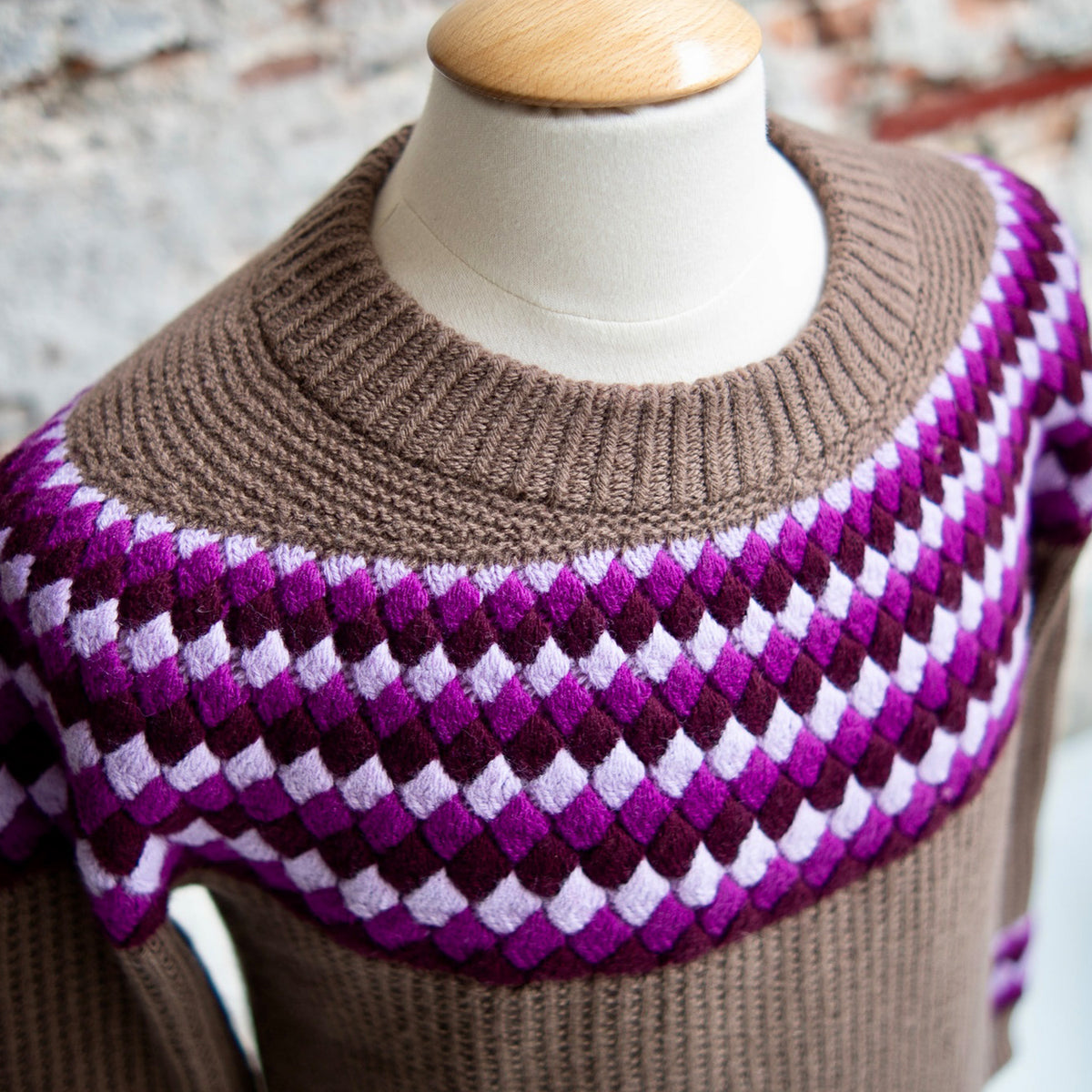 TREASURE TROVE SWEATER - AUBERGINE