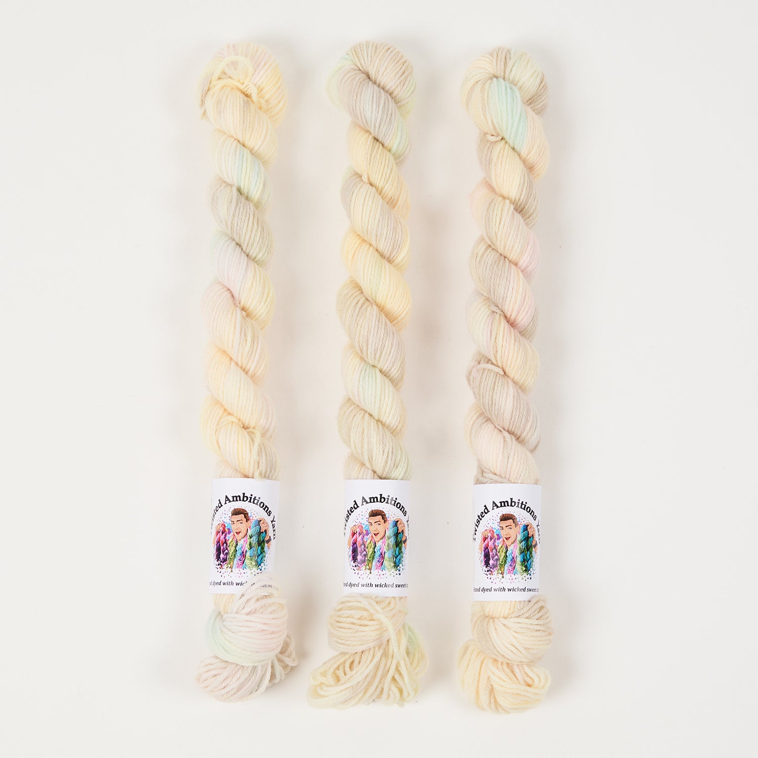 Twisted Ambitions SWEET SOCK MINI - BEACH WALK Merino wool Nylon Fingering cream Yarn
