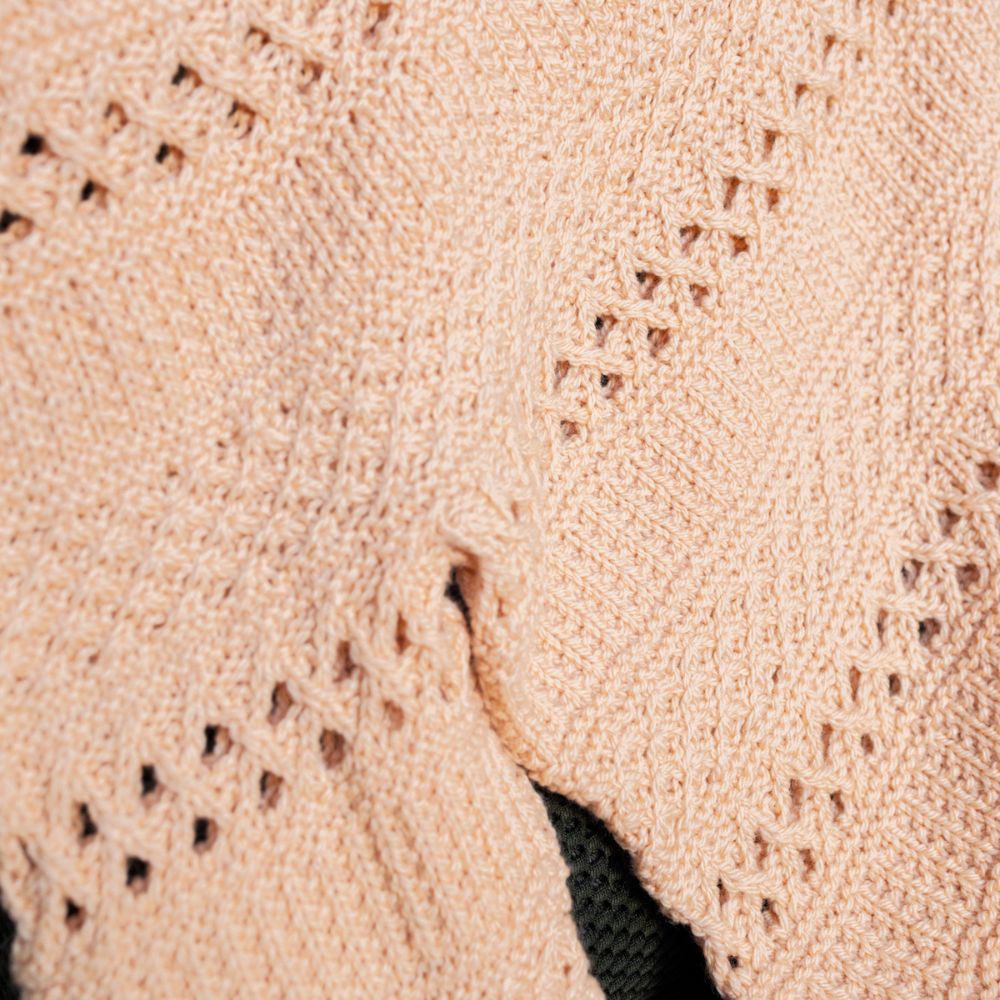 WESTKNITS SAMPLE - MINGLING DAISIES SWEATER