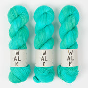 WALK Collection COTTAGE MERINO - SWIMMING POOL Merino wool Fingering turquoise Yarn