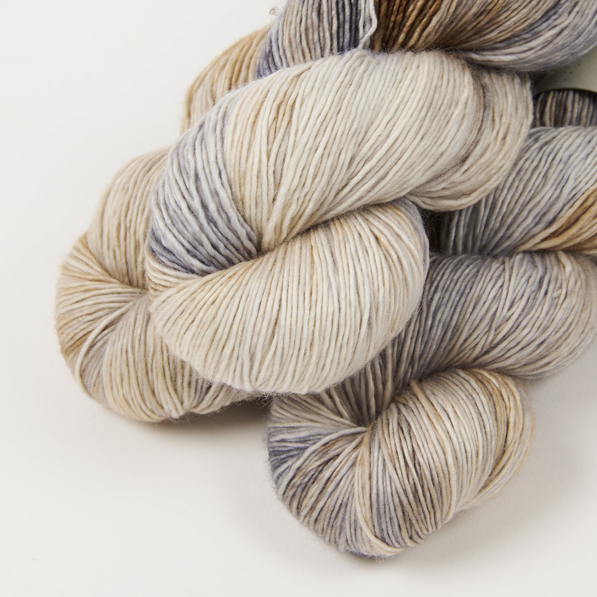 COTTAGE MERINO - ARCTIC WOLF