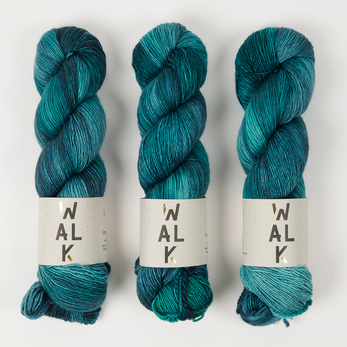 WALK Collection COTTAGE MERINO - SURF Merino wool Fingering blue Yarn
