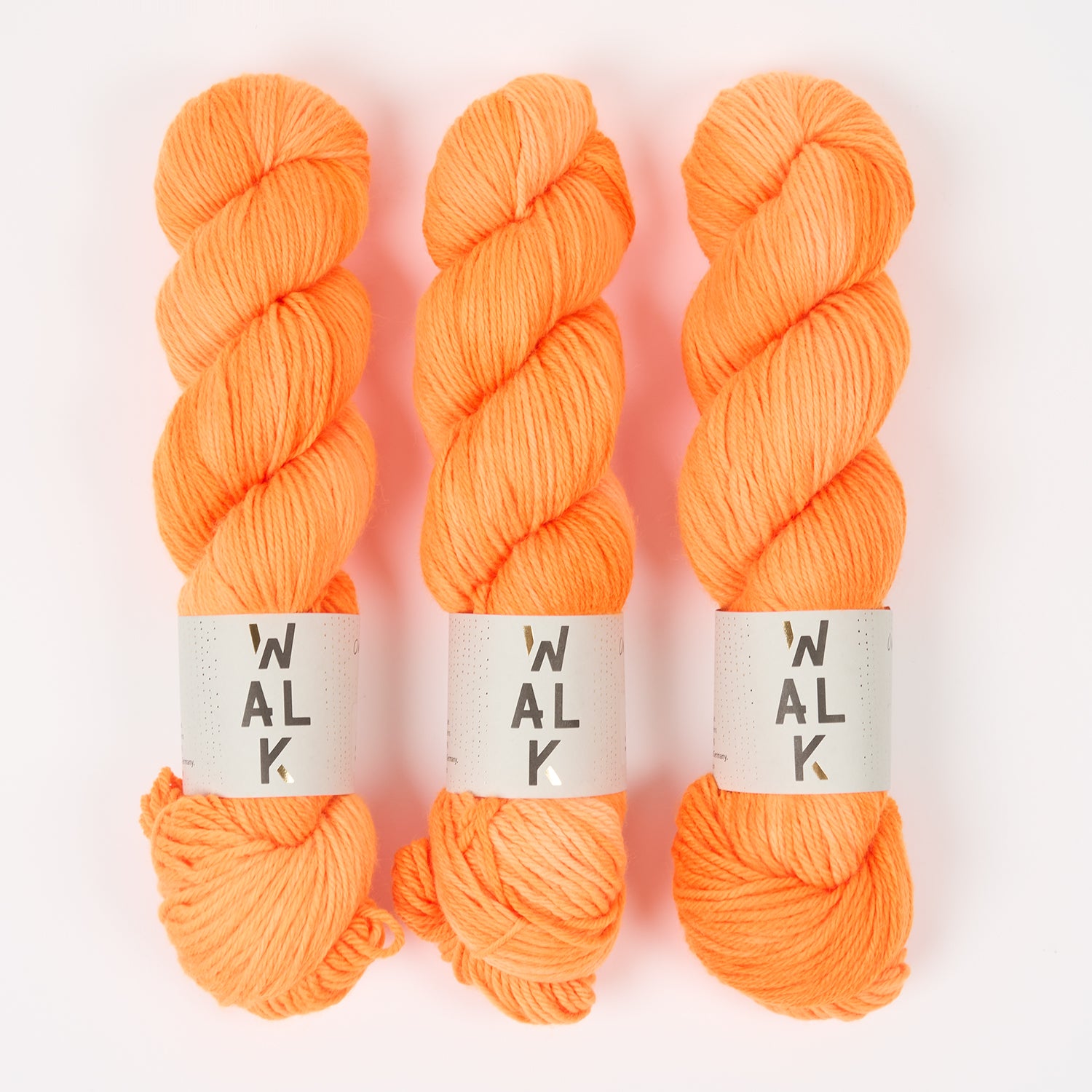 WALK Collection WALK MERINO DK - ORANGE PUNCH Merino wool DK neon orange Yarn