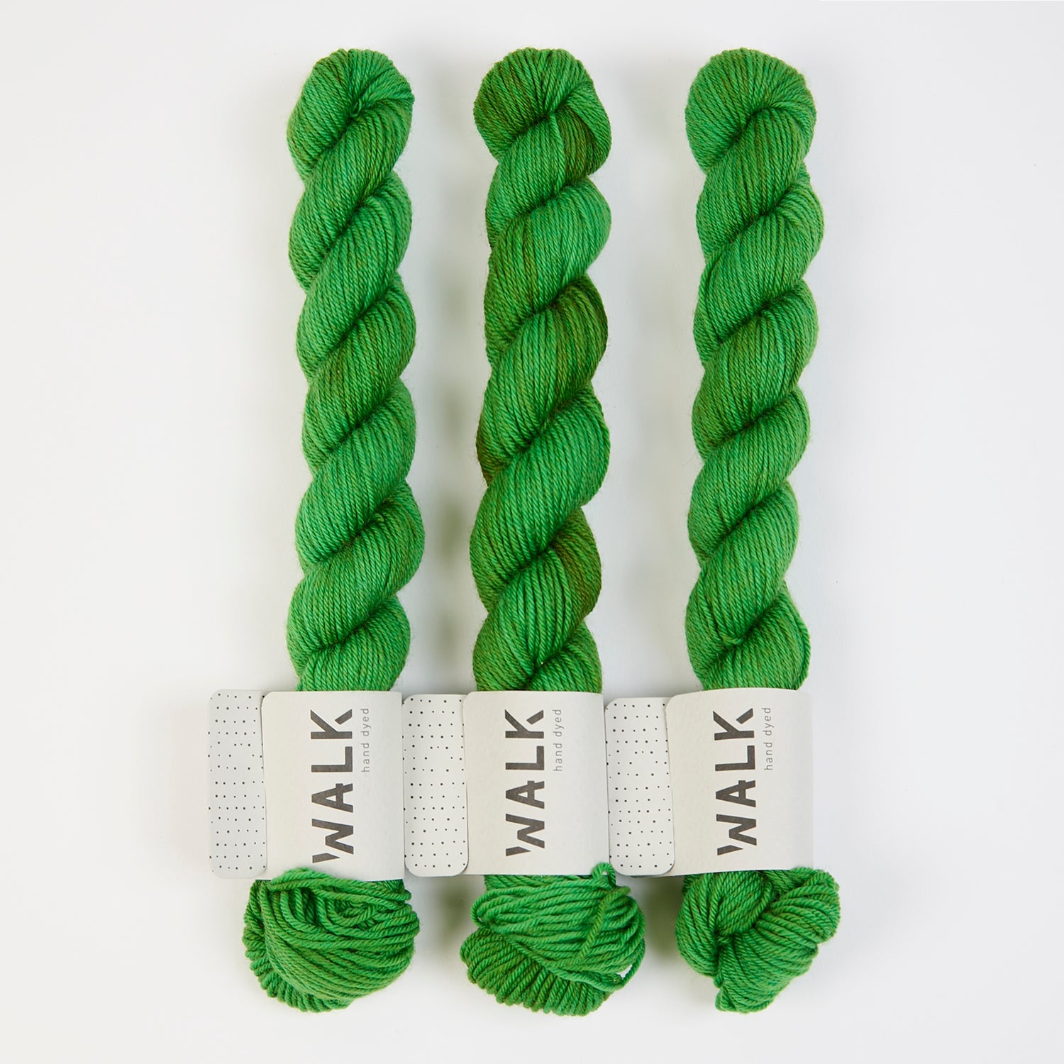 WALK Collection TOUGH SOCK MINI - COLLEGE GREEN Merino wool Nylon Fingering green Yarn