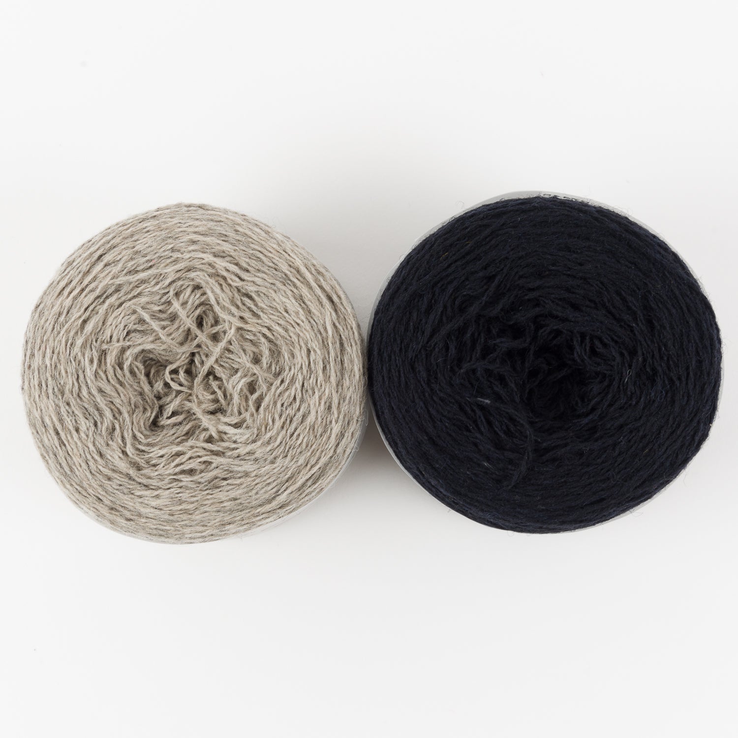 Holst Garn WHISPERING WILLOW Merino wool Wool Light Fingering Quick Kits