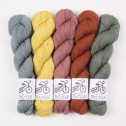 West Wool KARDEMUMMA SAGE Merino wool Fingering Quick Kits