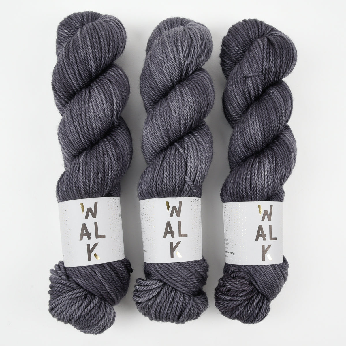 WALK ARAN - VOLCANIC SAND