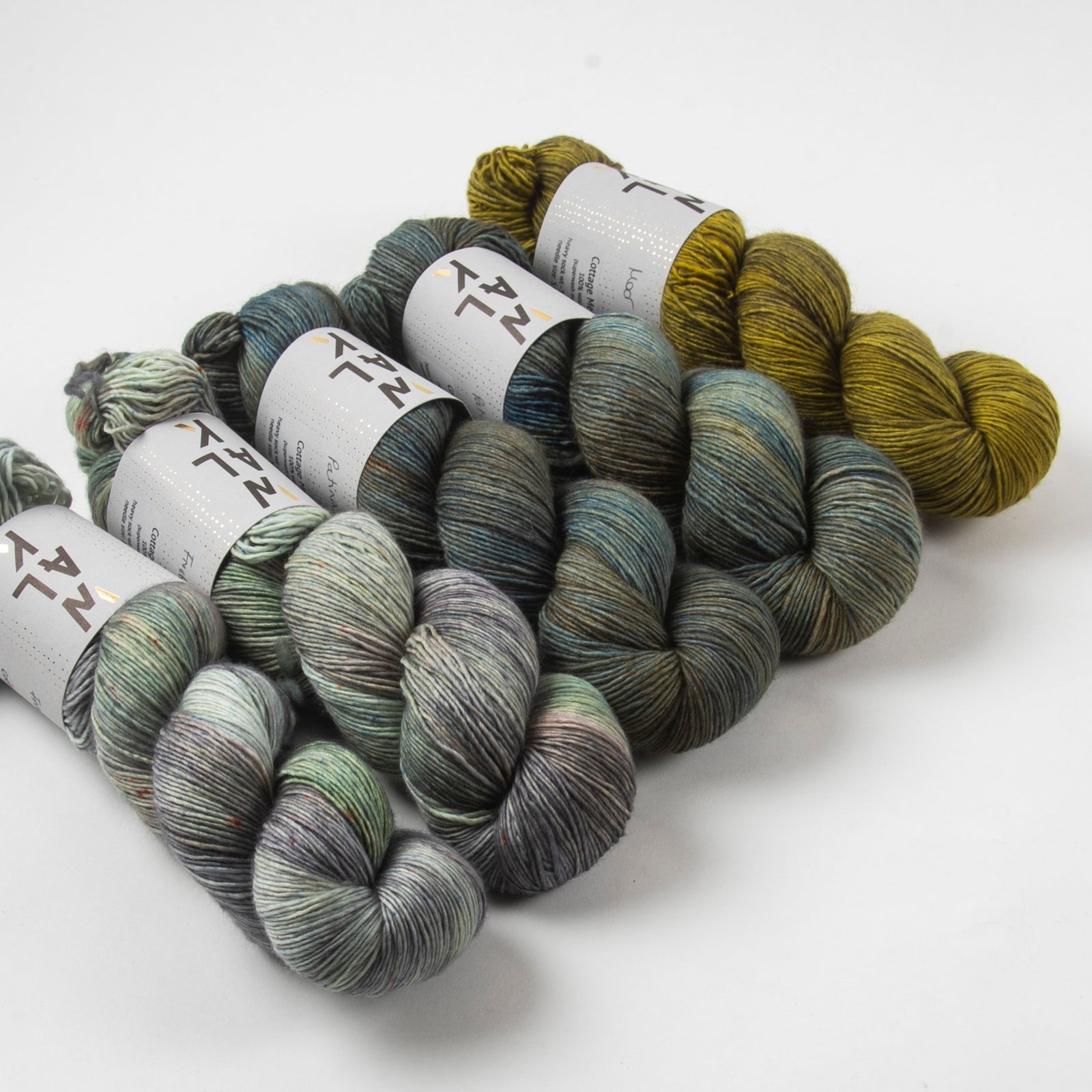 WESTKNITS KIT - PATINA MOSS