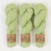 West Wool BICYCLE - CUCUMBER Merino wool Fingering green Yarn
