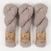 West Wool BICYCLE - MEERKAT Merino wool Fingering beige brown Yarn