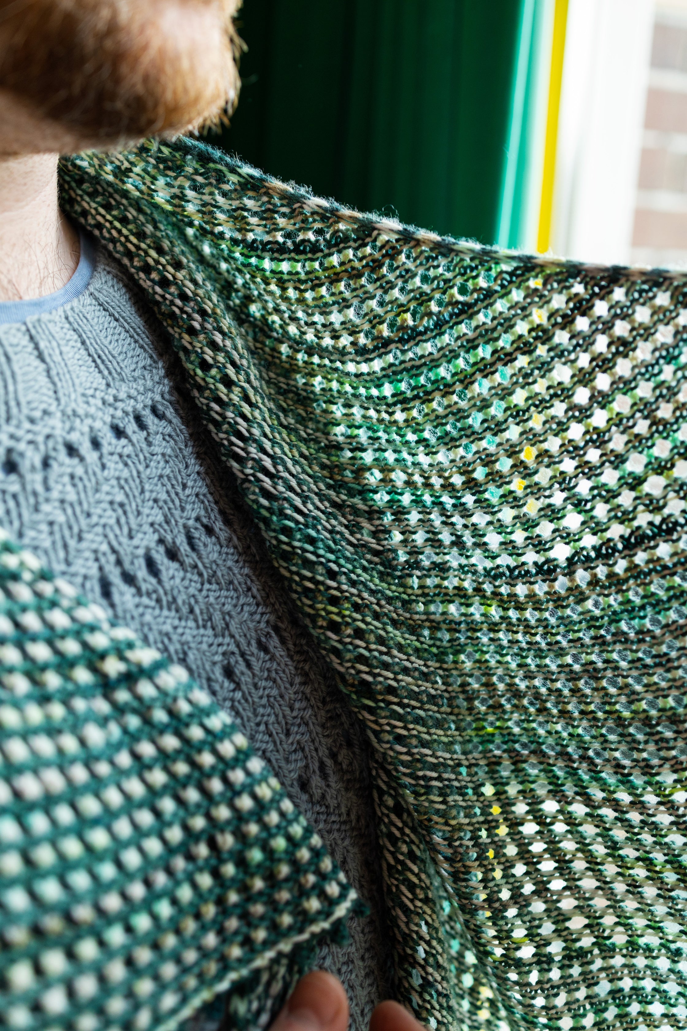 SWING INTO SPRING SHAWL PATTERN