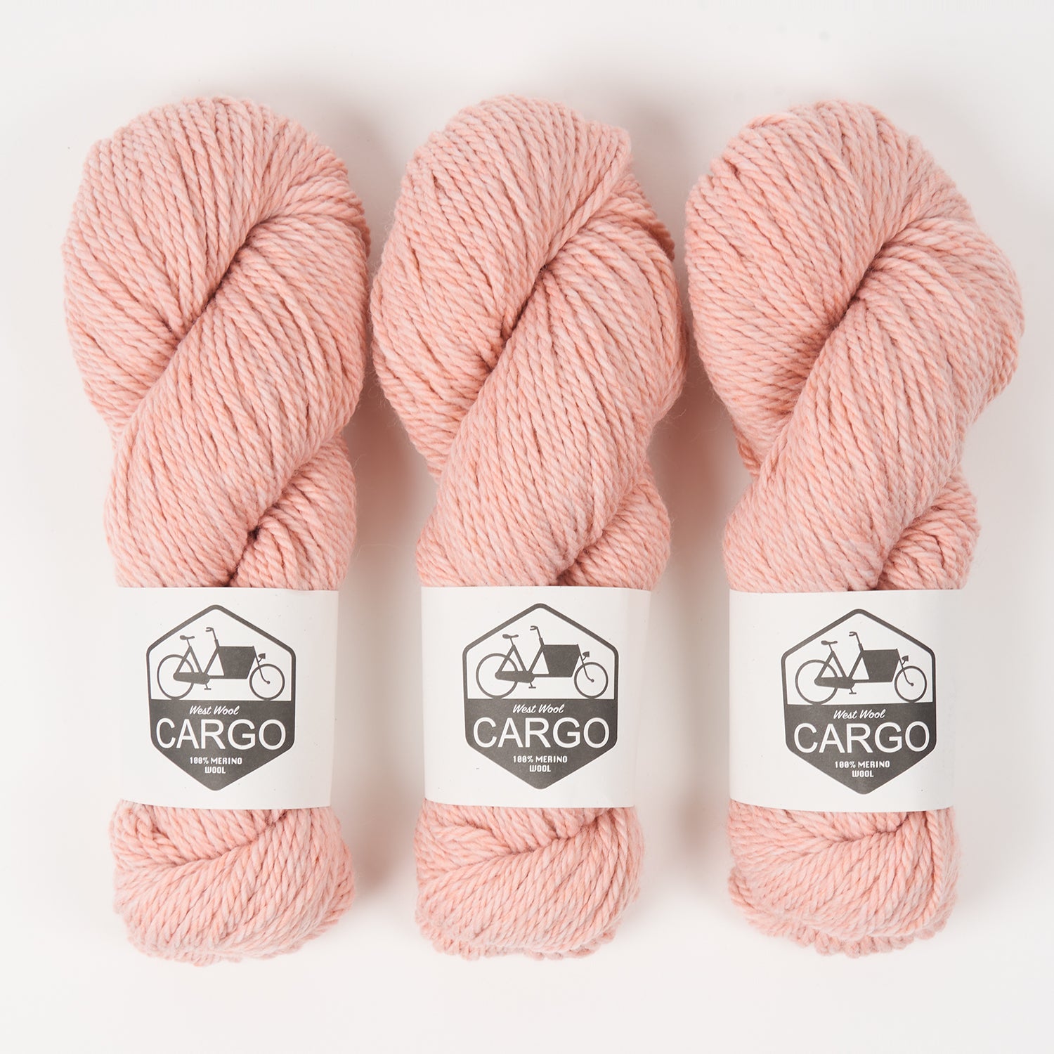 West Wool CARGO - MACAROON Merino wool Chunky peach Yarn
