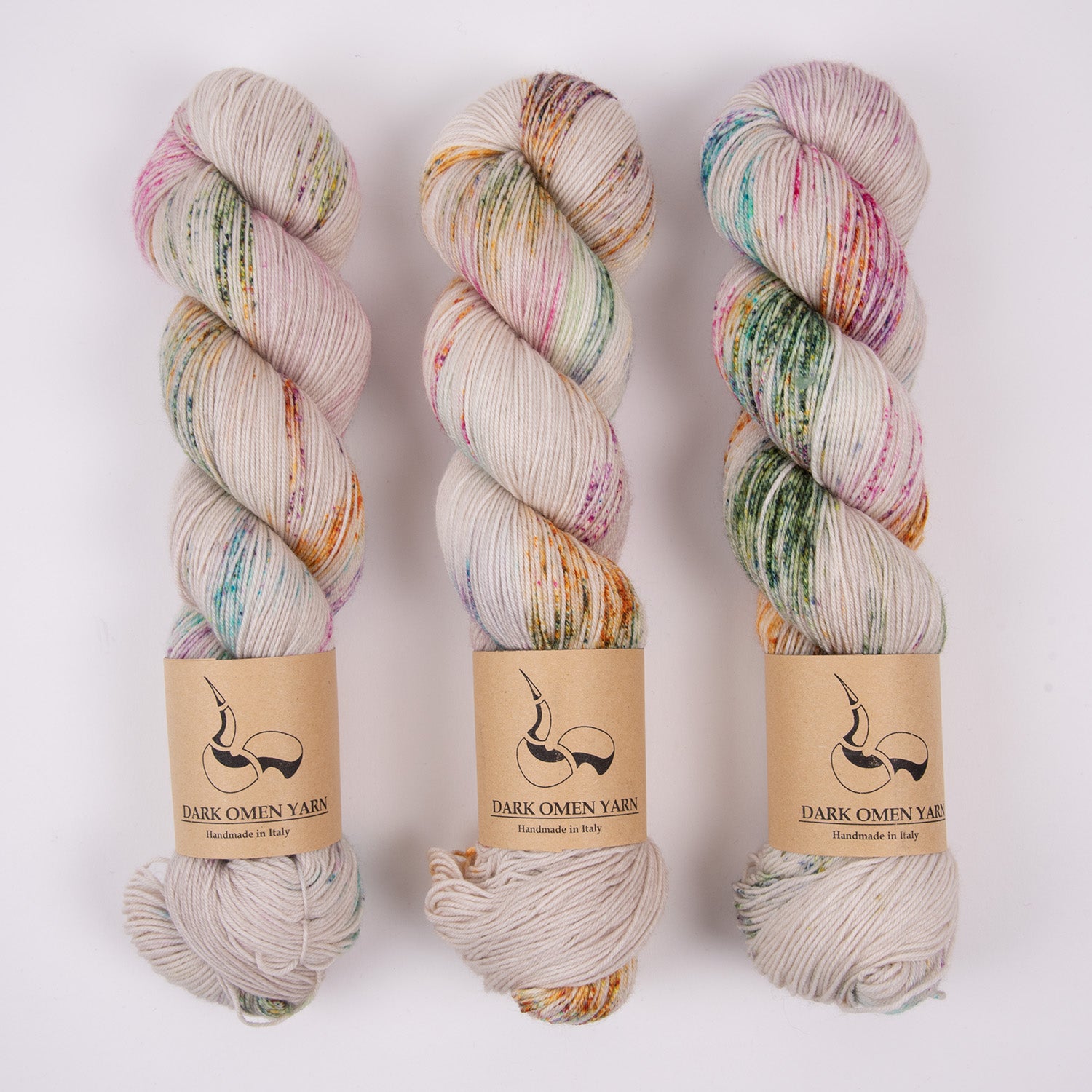 Dark Omen Yarn MERINO SOCK - WHITE MAGIC Merino wool Nylon Fingering multicolour white Yarn