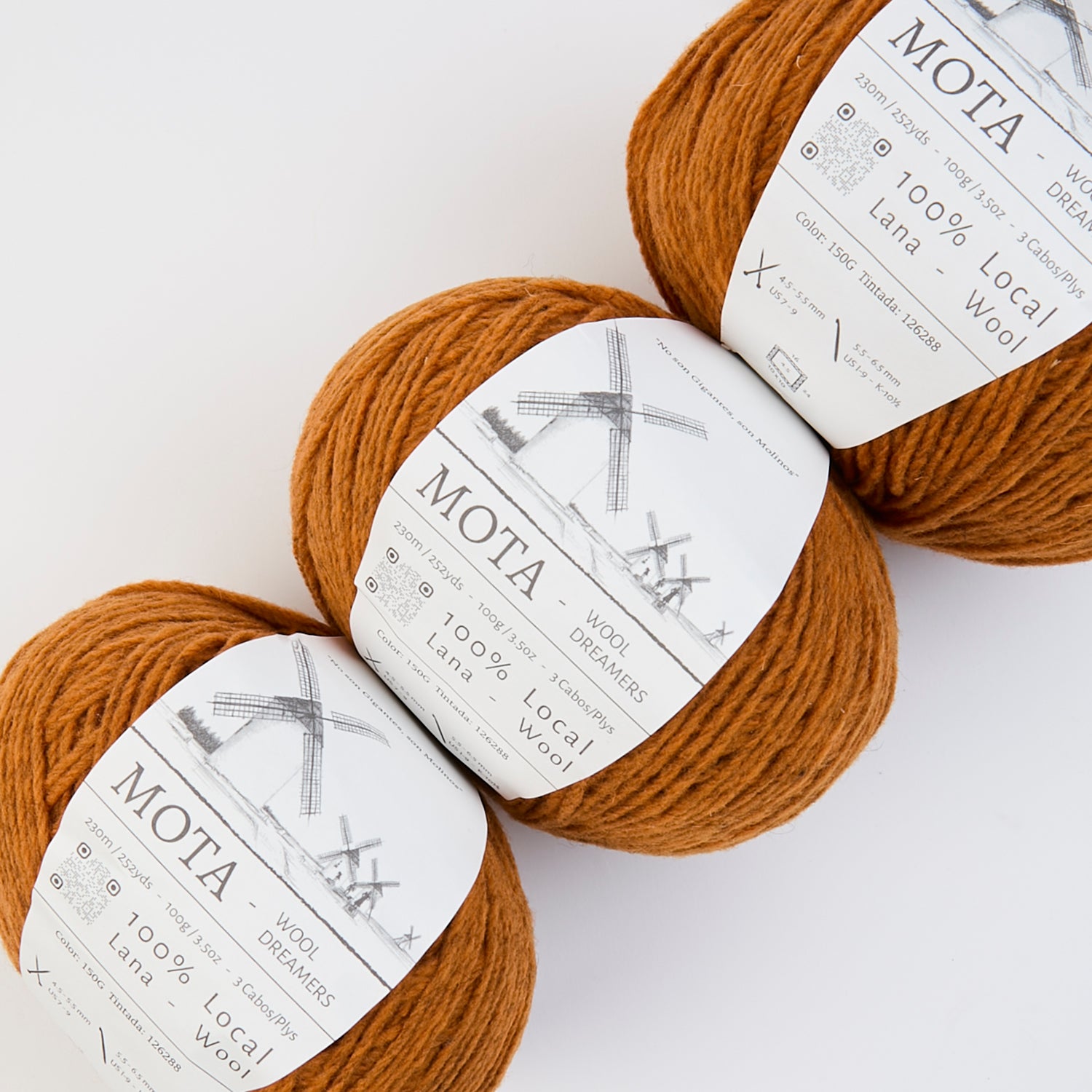 Wool Dreamers MOTA - 150G BURNT ORANGE Wool DK orange Yarn