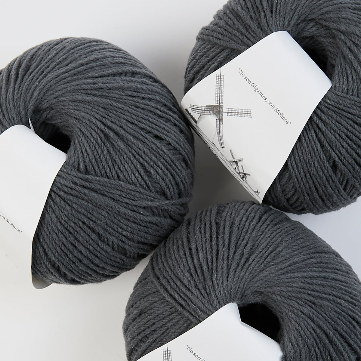 MOTA - 201 DARK GREY