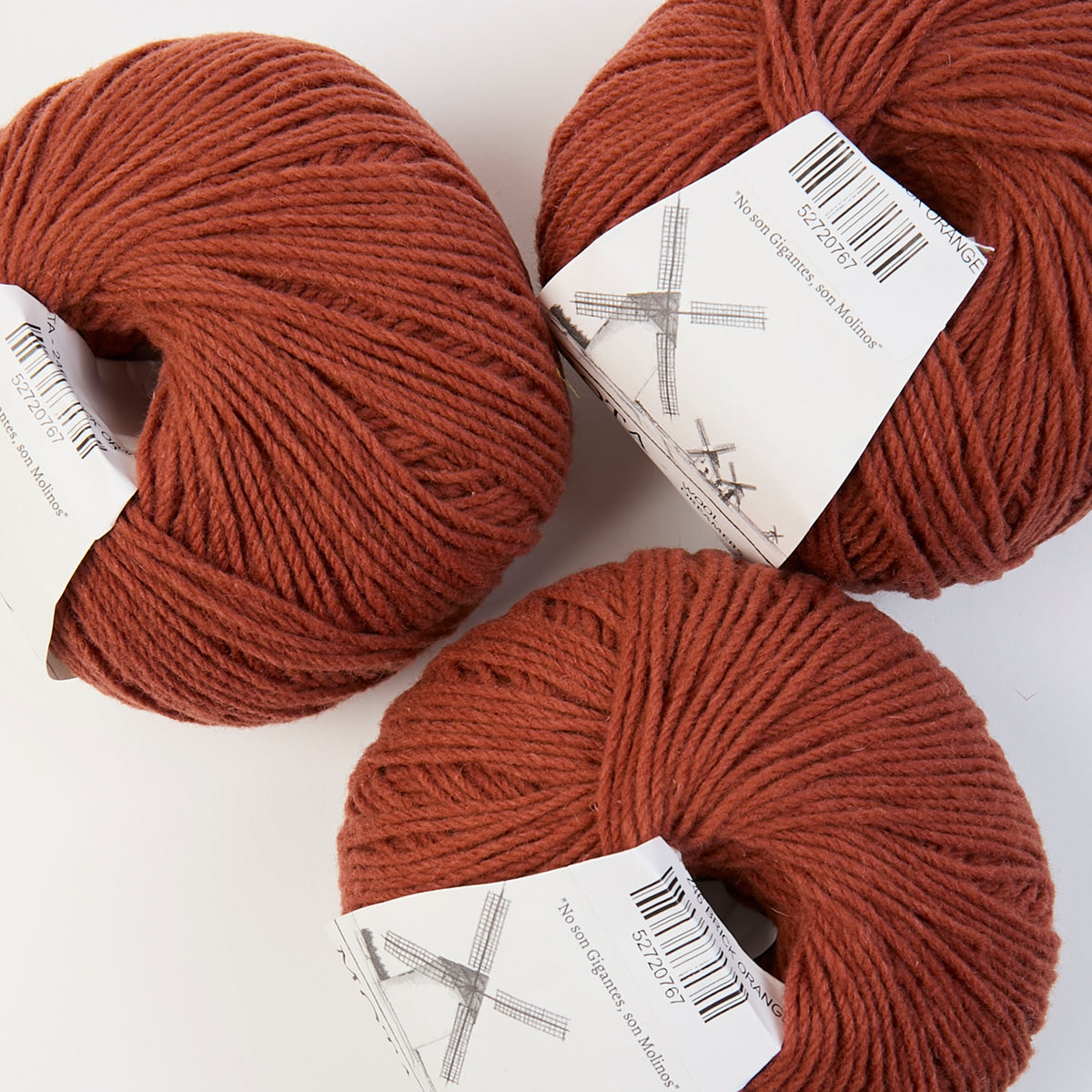 MOTA - 246 BRICK ORANGE