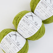 Wool Dreamers MOTA - 442G PEA GREEN Wool DK green Yarn