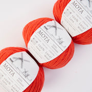 Wool Dreamers MOTA - 463 RED Wool DK red Yarn