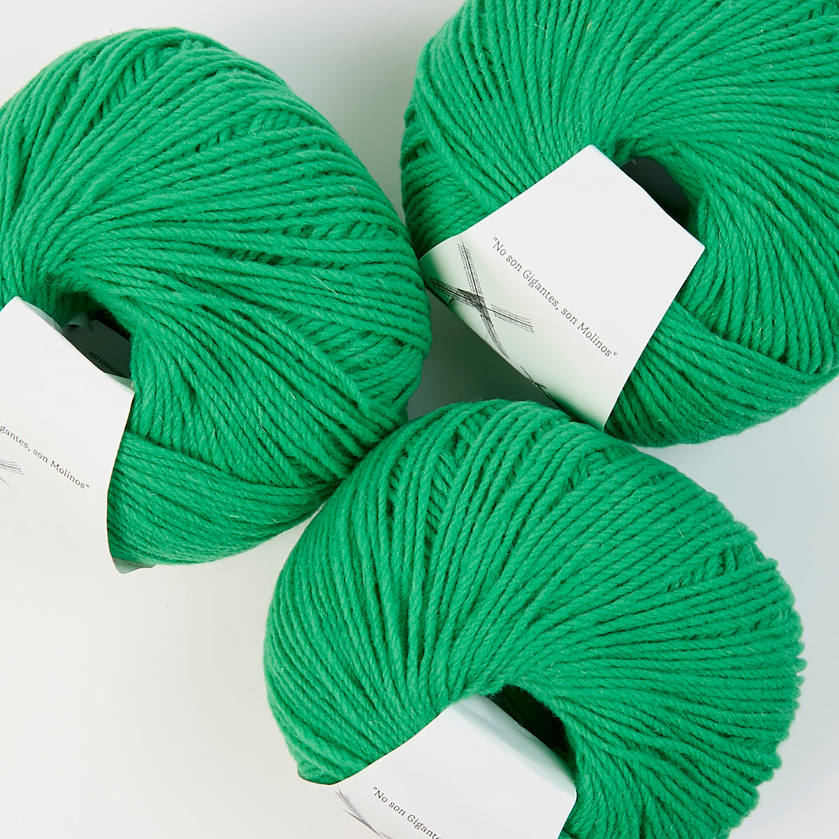 MOTA - 937 BRIGHT GREEN