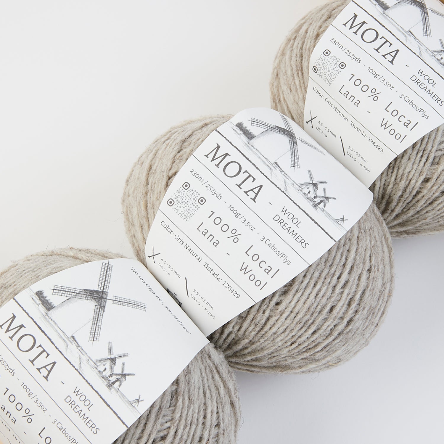 Wool Dreamers MOTA - GRIS NATURAL Wool DK grey Yarn