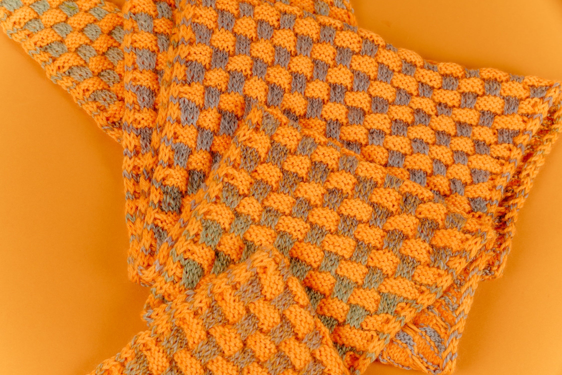Woven Checks Skinny Scarf Pattern