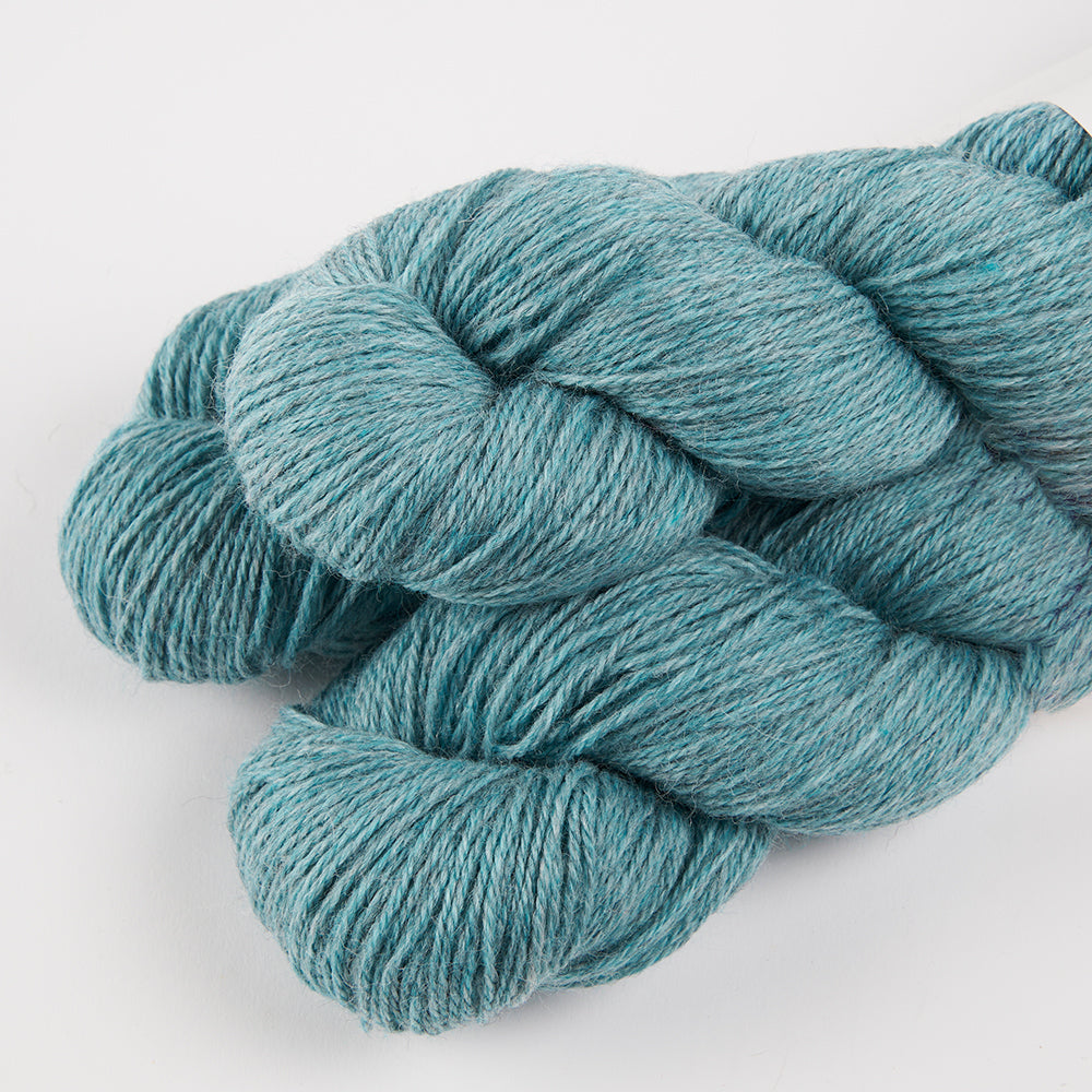 YARNADELIC SPORT - WOMAN IN BLUE