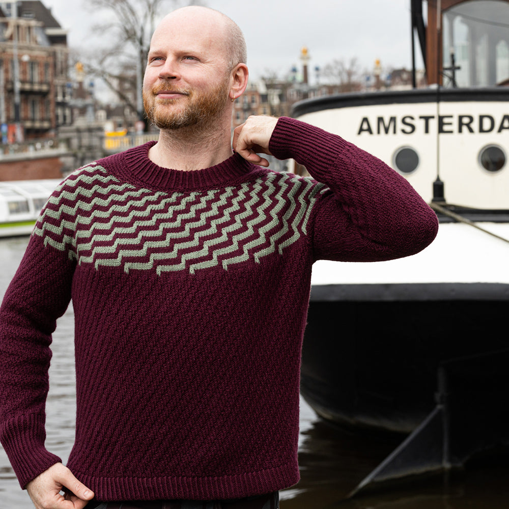 CONTRAST BLAST SWEATER - UNICORN IN AMSTERDAM
