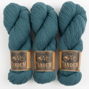 West Wool TANDEM - MORGAINE Merino wool DK blue Yarn