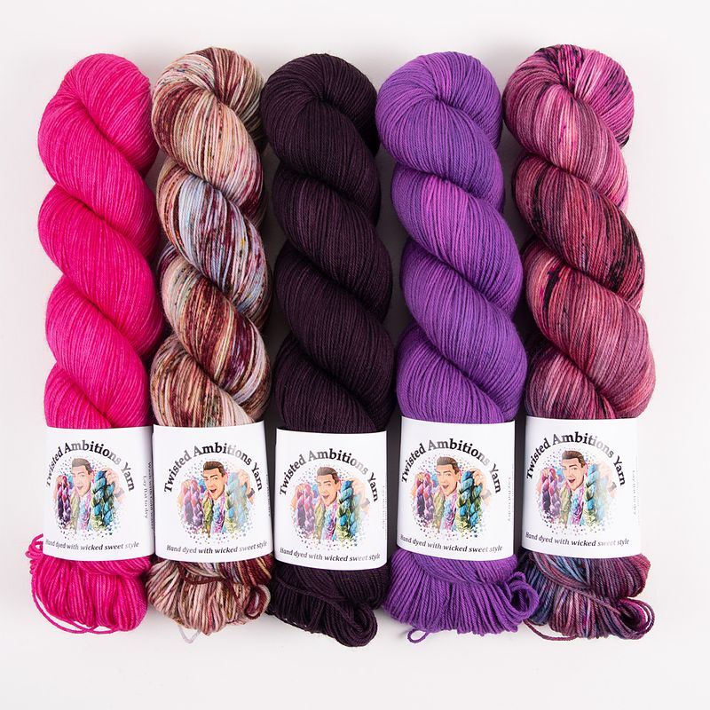 QUIRKY QUINTET SHAWL