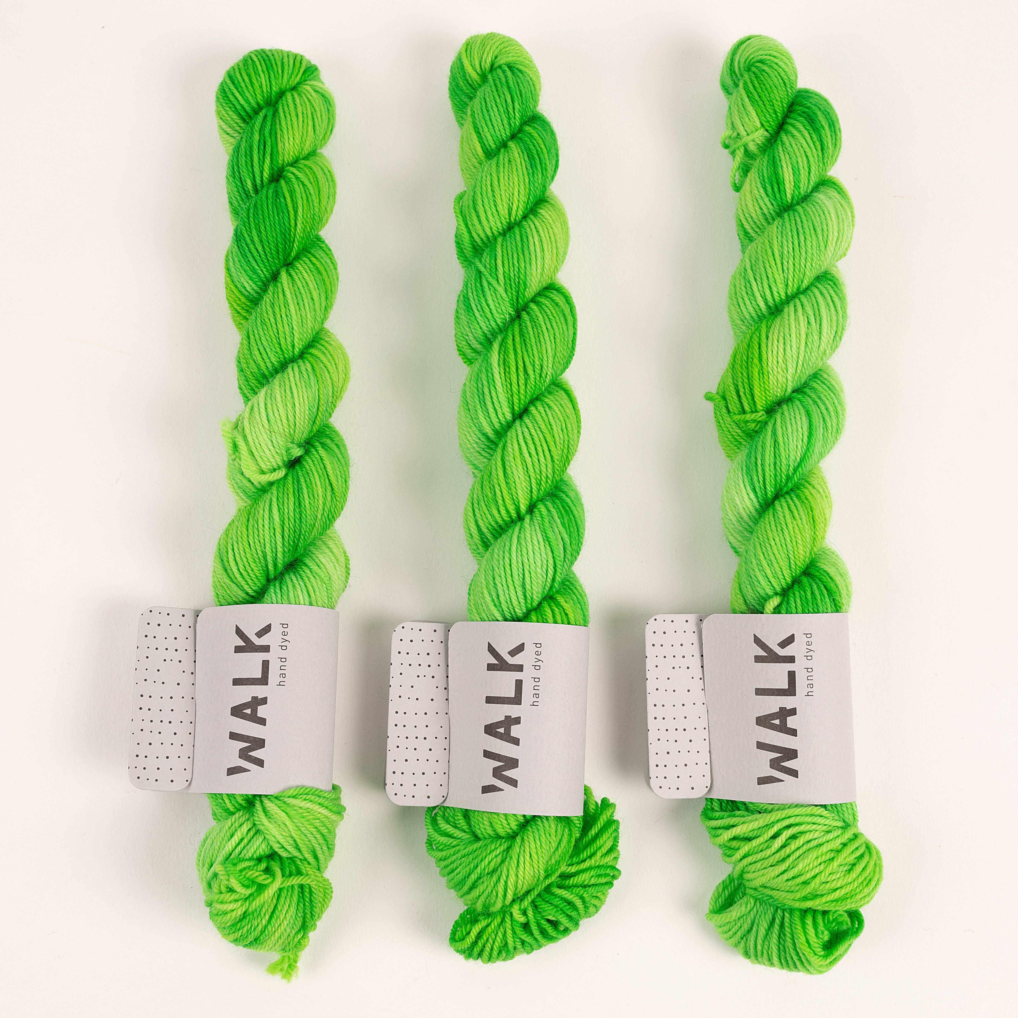 WALK Collection TOUGH SOCK MINI - CHLOROPHYLL Merino wool Nylon Fingering green Yarn