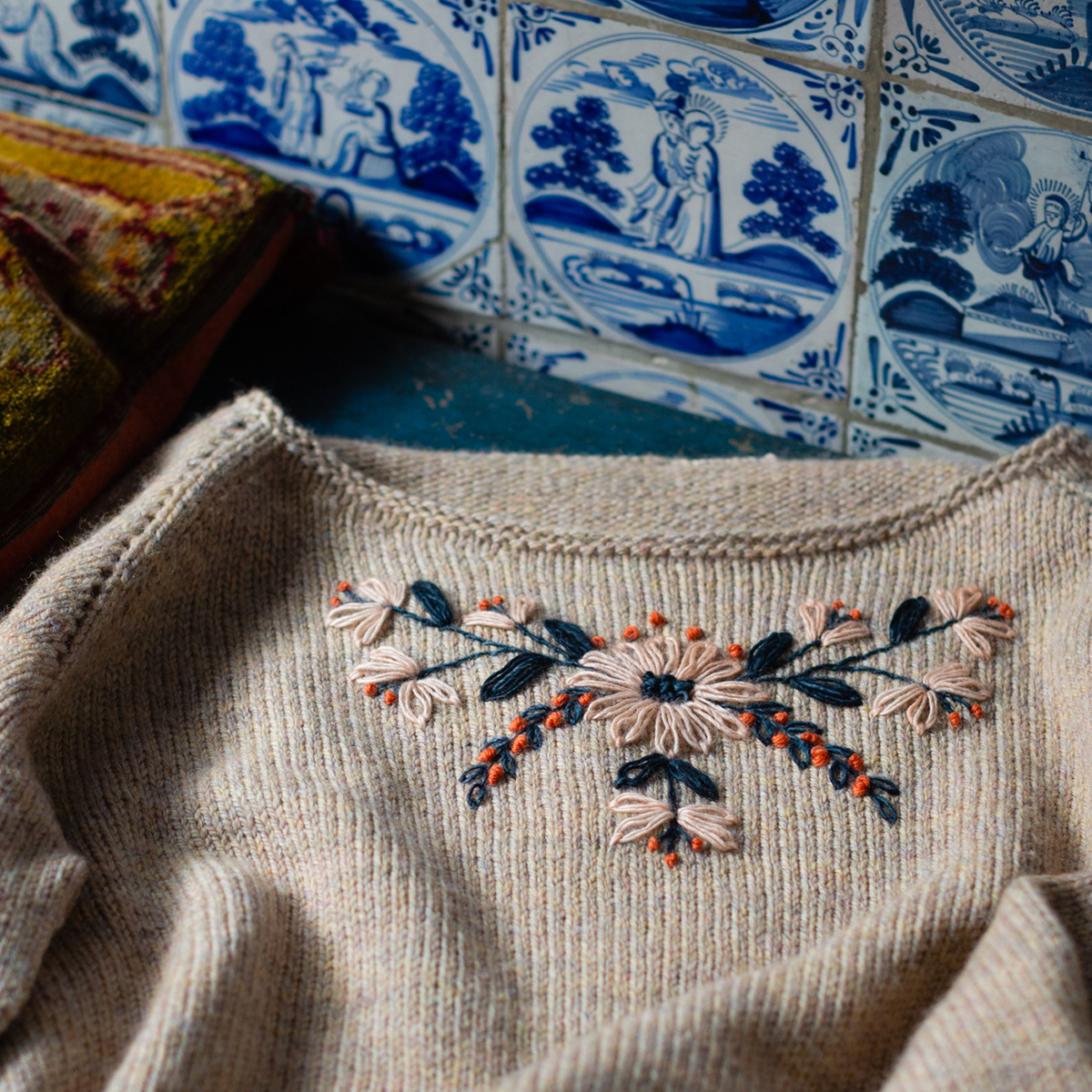 EMBROIDERY ON KNITS by JUDIT GUMMLICH