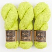 West Wool TANDEM - PICKLE JUICE Merino wool DK neon green Yarn