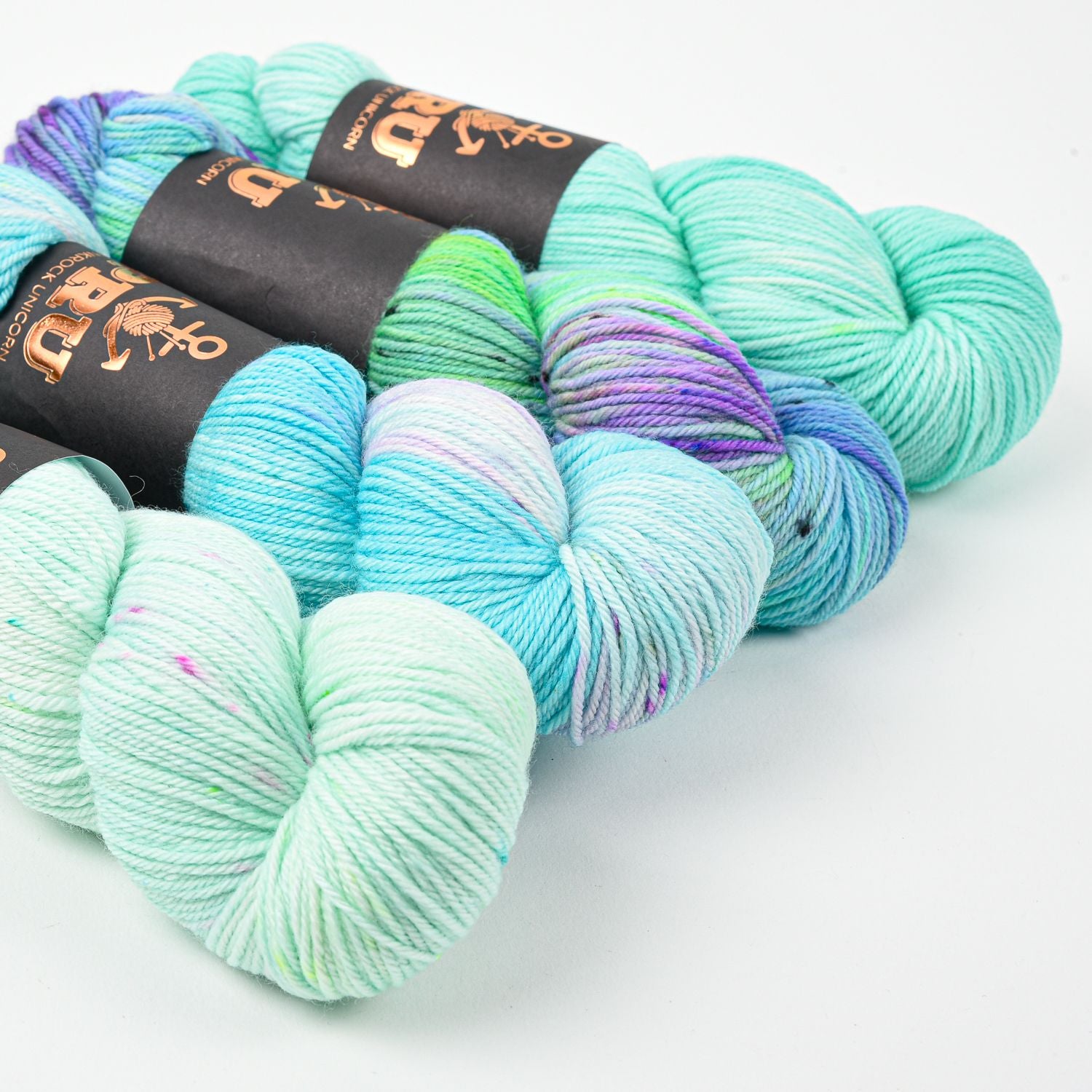 WESTKNITS KIT - BRIGHT OPALS