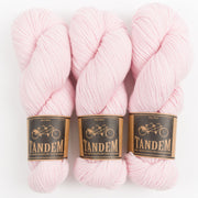 West Wool TANDEM - POWDER Merino wool DK pink Yarn