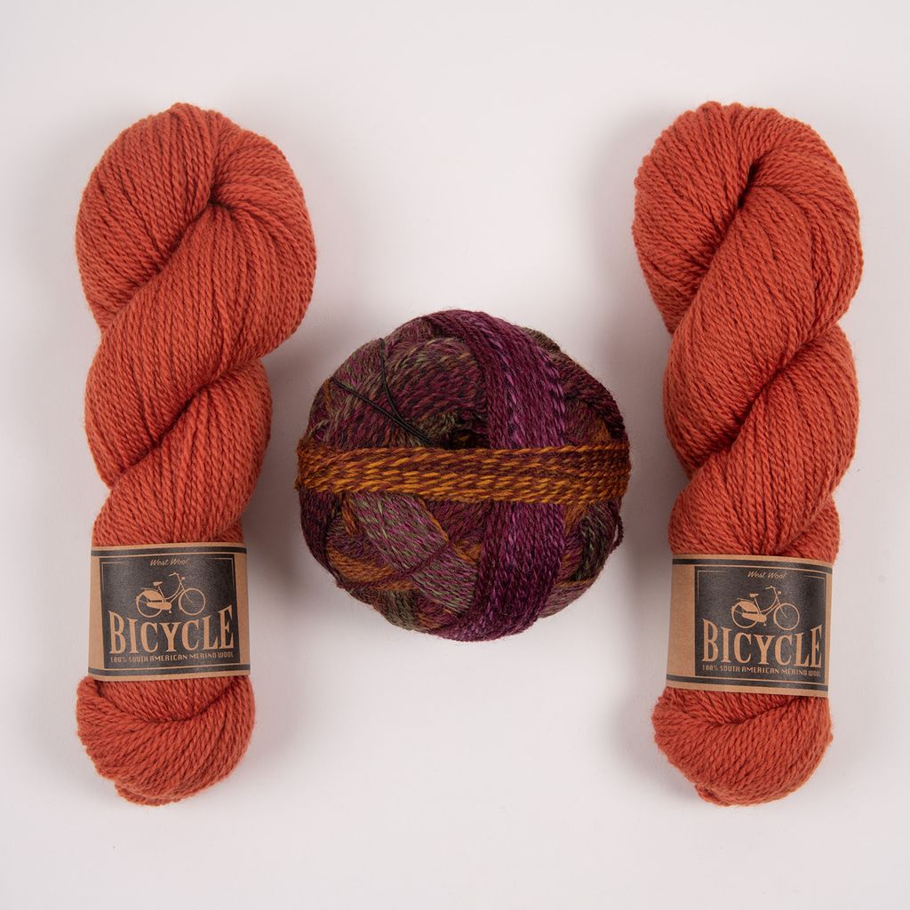 BRIOGARTER SPLIT SHAWL