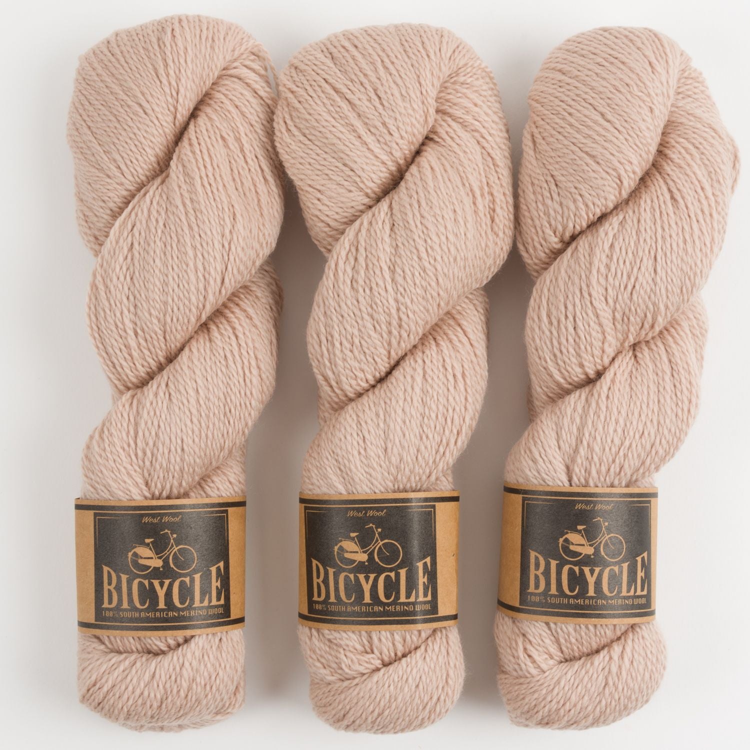 West Wool THE TRAVELER SHELL - SAND Merino wool Fingering Designer Kits