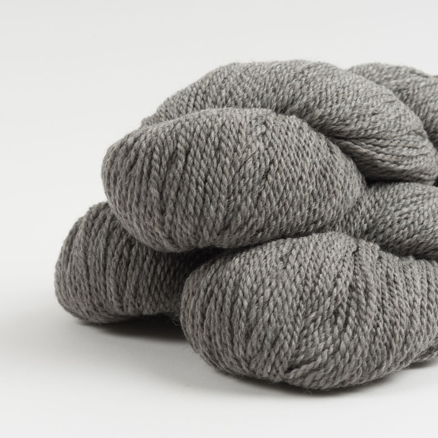 THE TRAVELER SHELL - FRENCH GREY