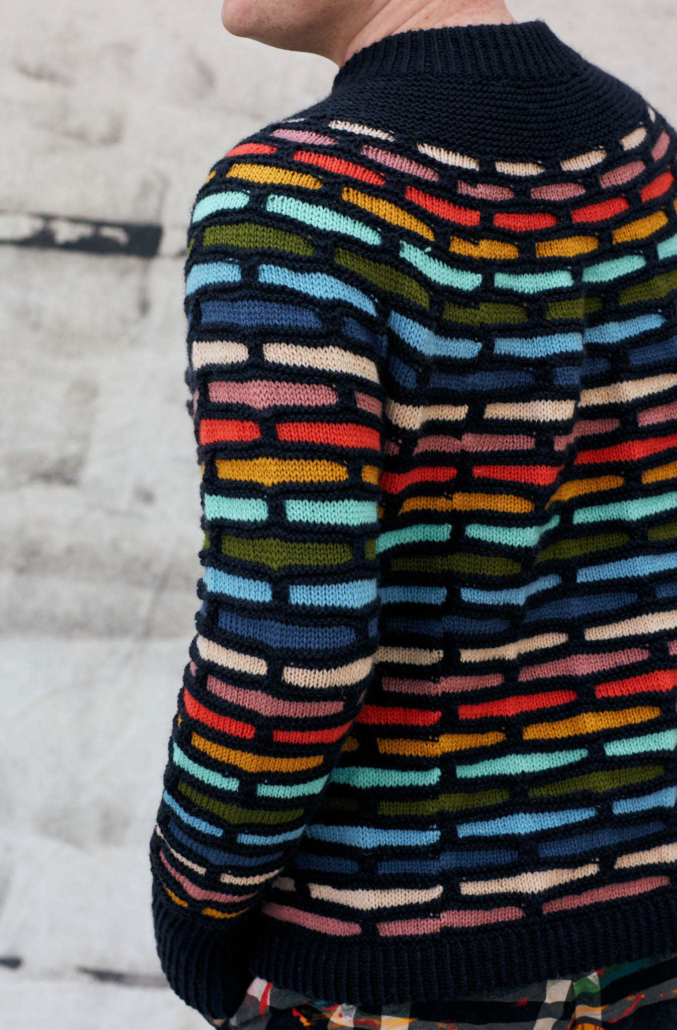 PAINTING BRICKS SWEATER PATTERN