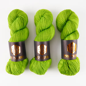Punk Rock Unicorn SOUL - WITCHCRAFT Merino wool Nylon Fingering  Sock green Yarn