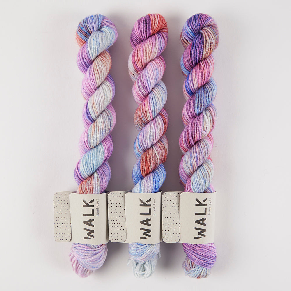 WALK Collection TOUGH SOCK MINI - CANCER Merino wool Nylon Fingering multicolour Yarn