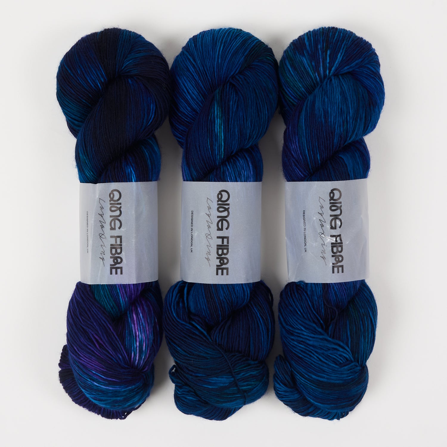 Qing Fibre DASHING SASSY - TREASURE Merino wool Fingering blue Yarn