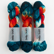 Qing Fibre DASHING SASSY - CAVE Merino wool Fingering blue red multicolour Yarn