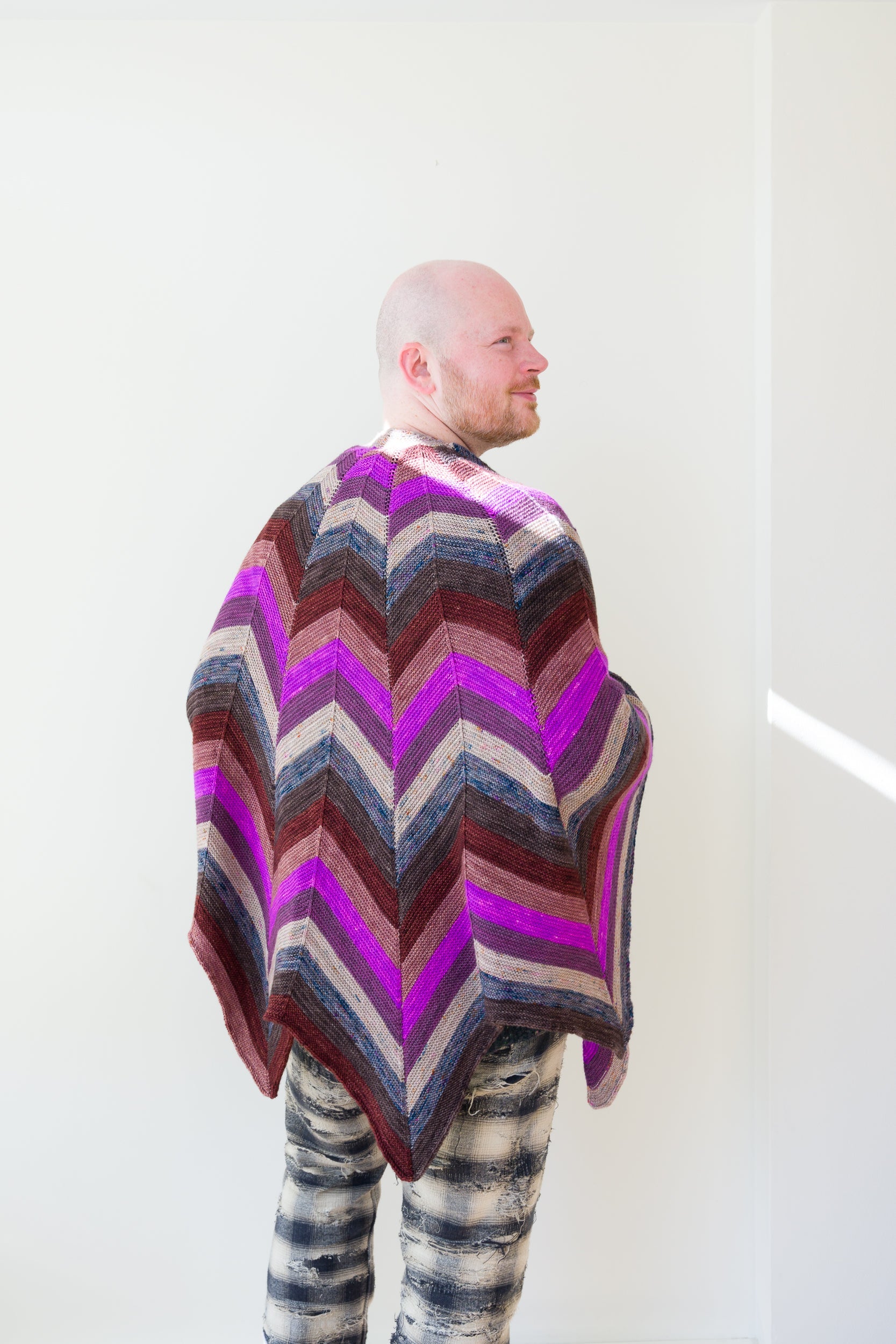 SHIFTING CHEVRONS SHAWL PATTERN