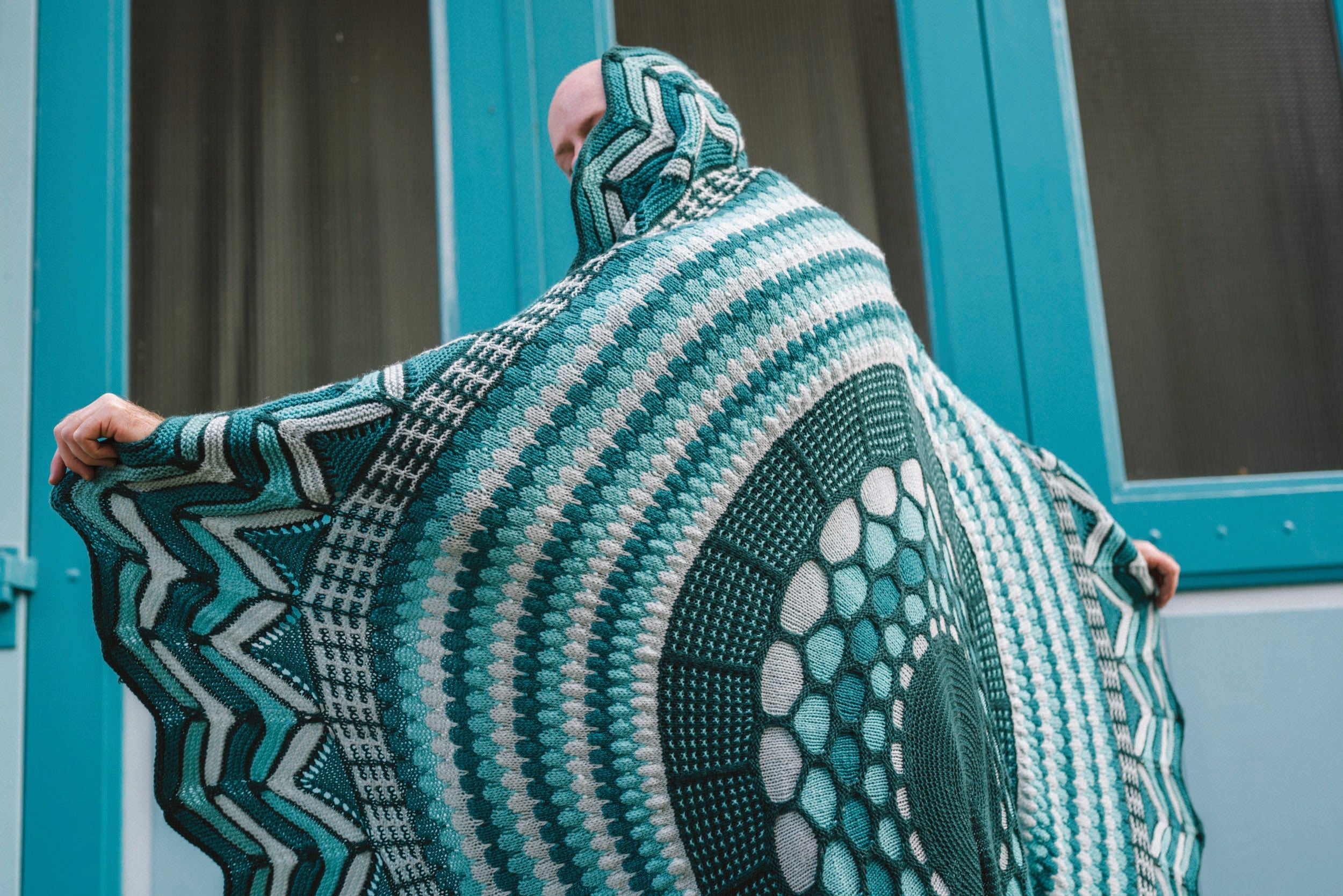 SLIPSTRAVAGANZA BLANKET PATTERN